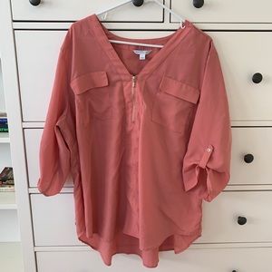Boutique 3/4 length sleeve flowy blouse